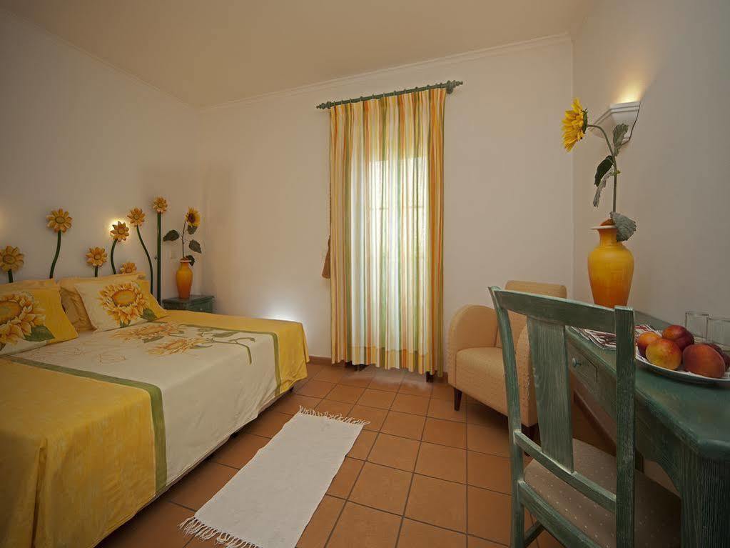Betica Hotel Rural Pias  Exterior photo